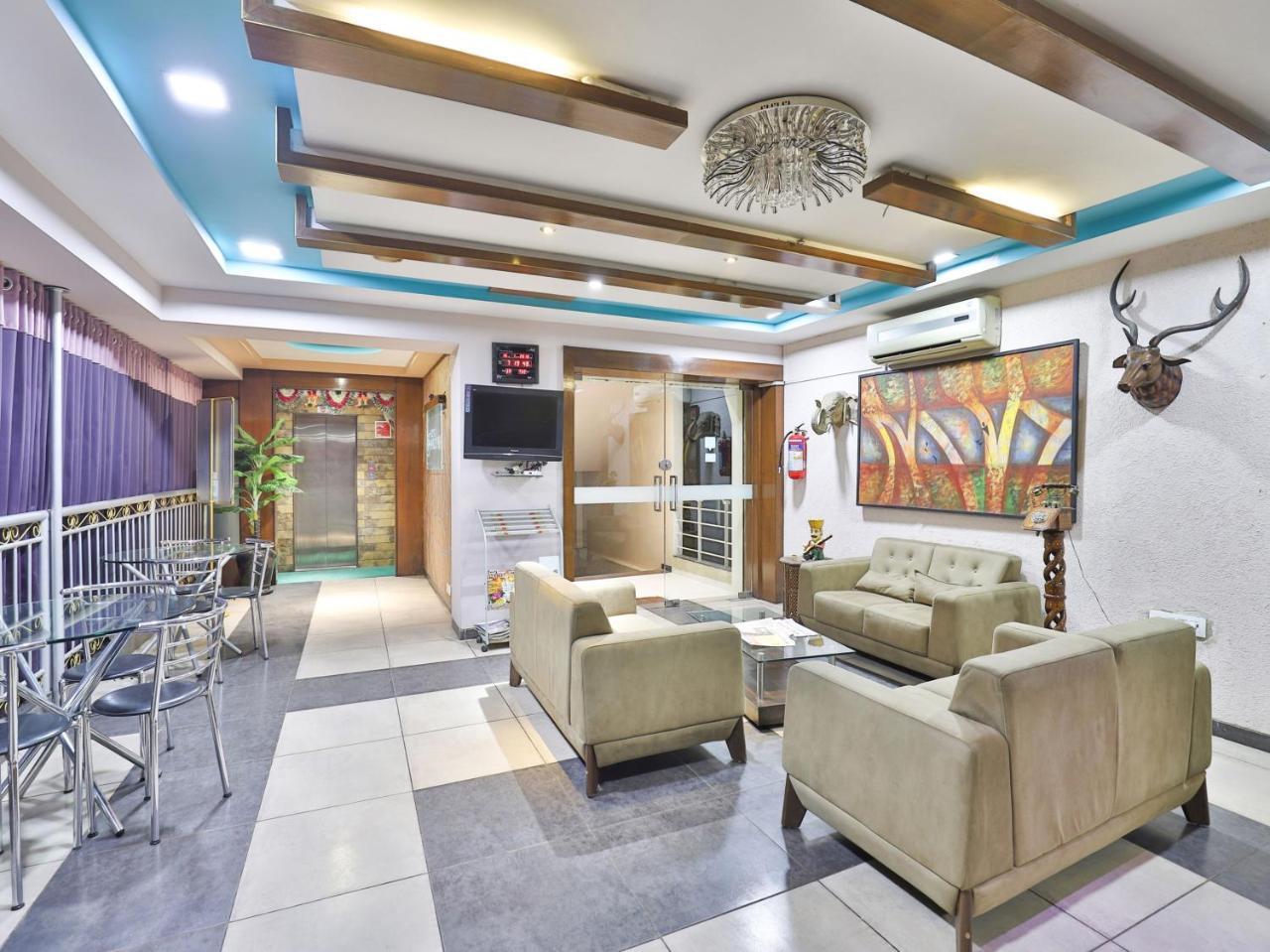 Oyo 4161 Hotel Shailly Inn Ahmadabad Zewnętrze zdjęcie