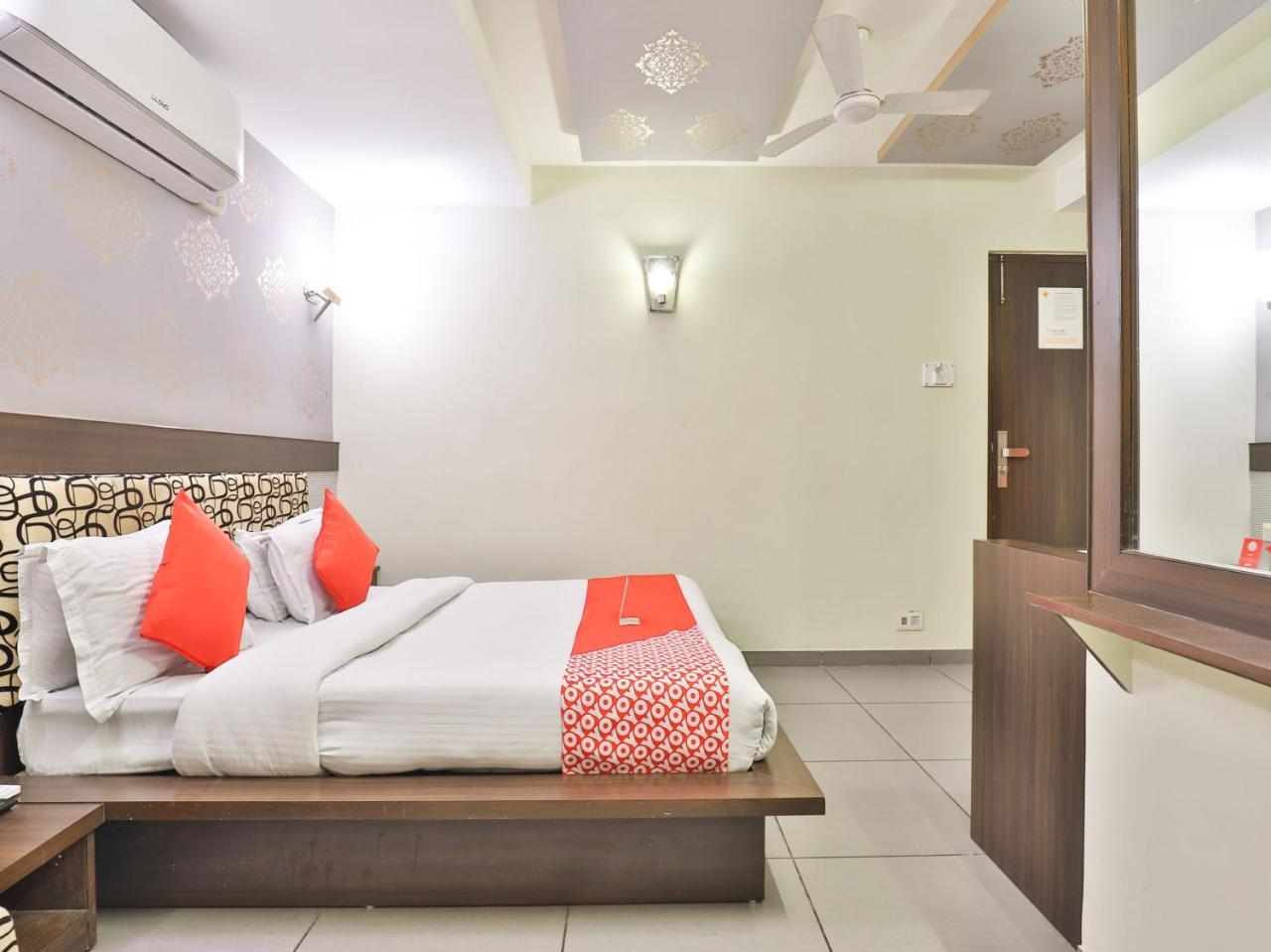 Oyo 4161 Hotel Shailly Inn Ahmadabad Zewnętrze zdjęcie