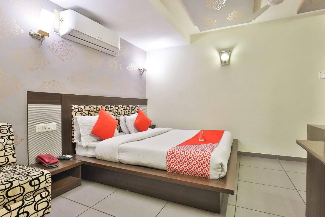 Oyo 4161 Hotel Shailly Inn Ahmadabad Zewnętrze zdjęcie